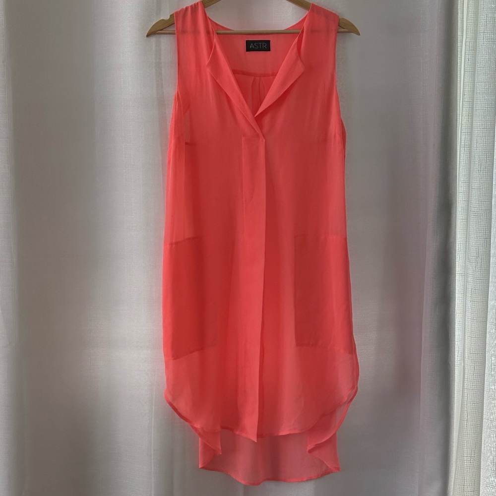 ASTR V-Neck Knee-Length Shift Dress, Pink, Small